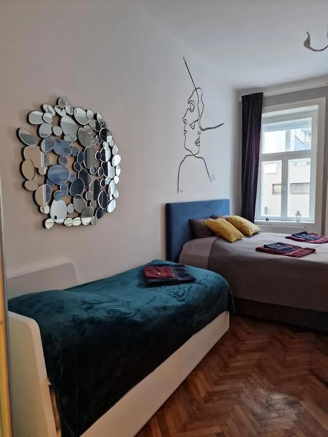 4 Seasons Apartment Vienna