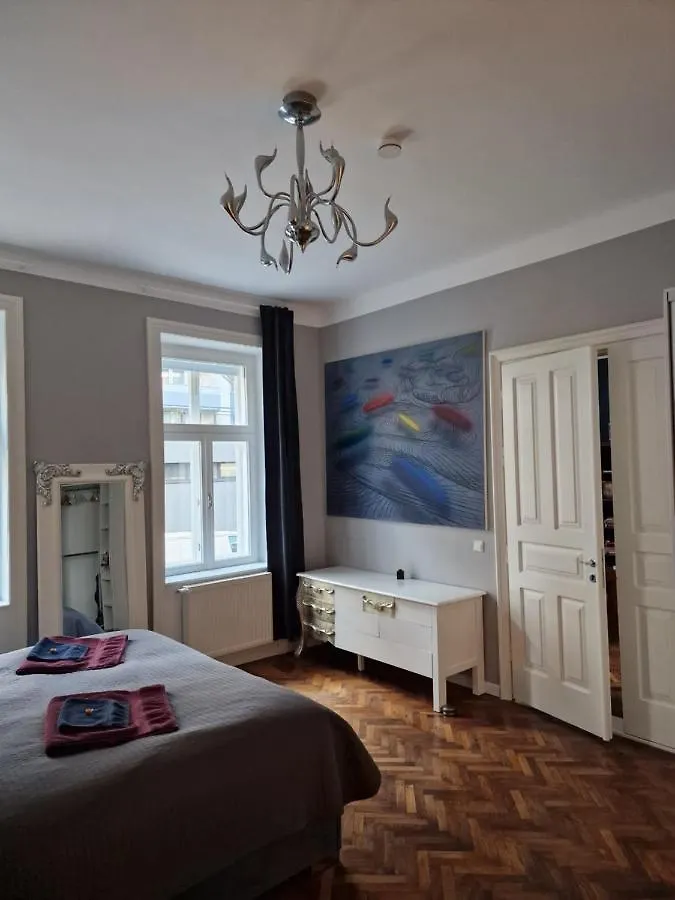 4 Seasons Apartment Vienna